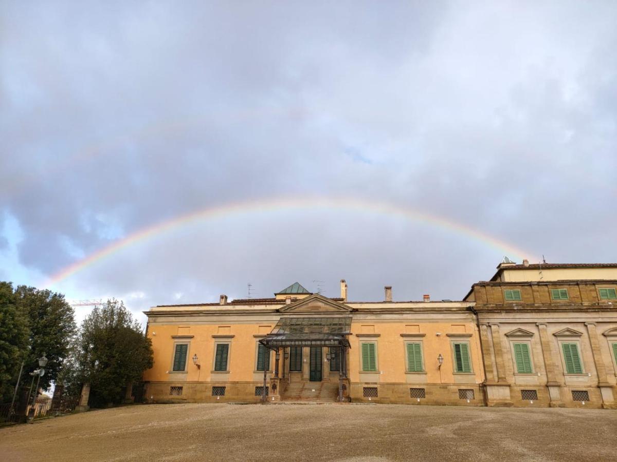 Spazioso, Luminoso A 10 Min Ponte Vecchio E Palazzo Pitti , Ideale Per Coppie E Famiglie 佛罗伦萨 外观 照片